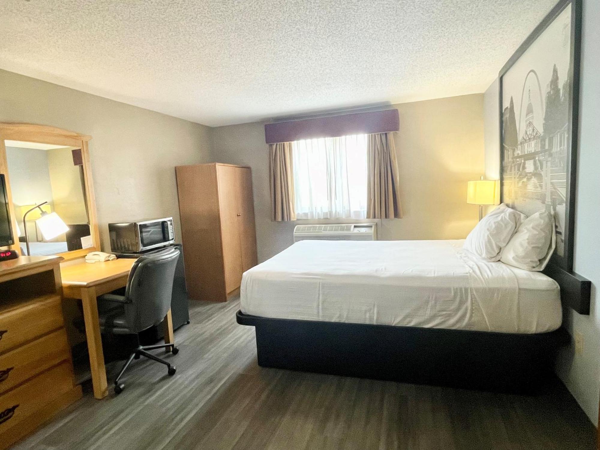 מלון Saint Clair Super 8 By Wyndham St. Clair Mo מראה חיצוני תמונה