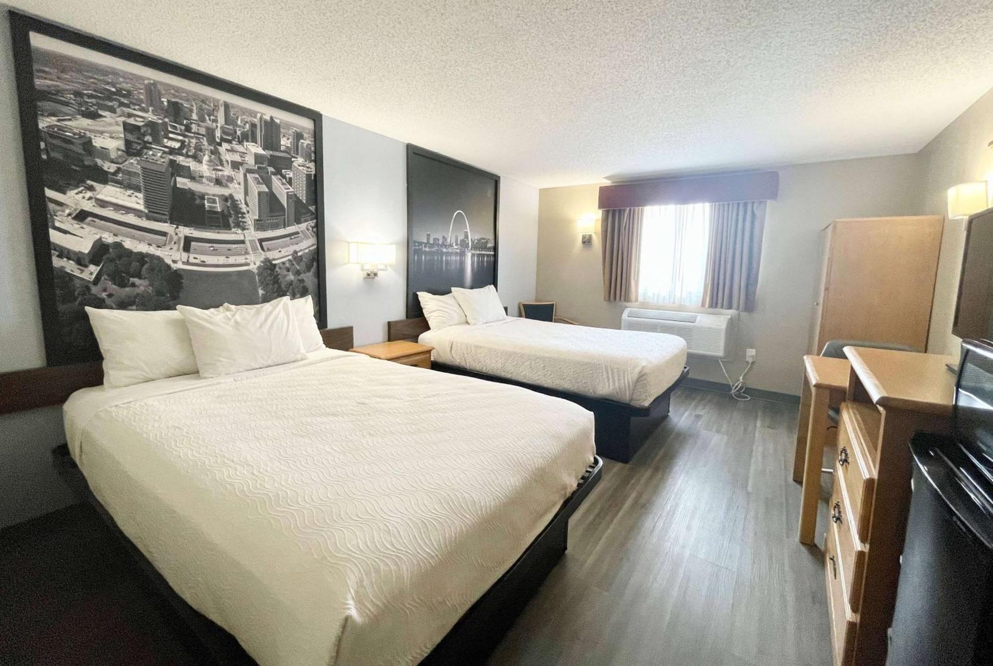מלון Saint Clair Super 8 By Wyndham St. Clair Mo מראה חיצוני תמונה